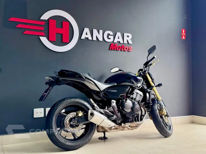 CB 600F HORNET