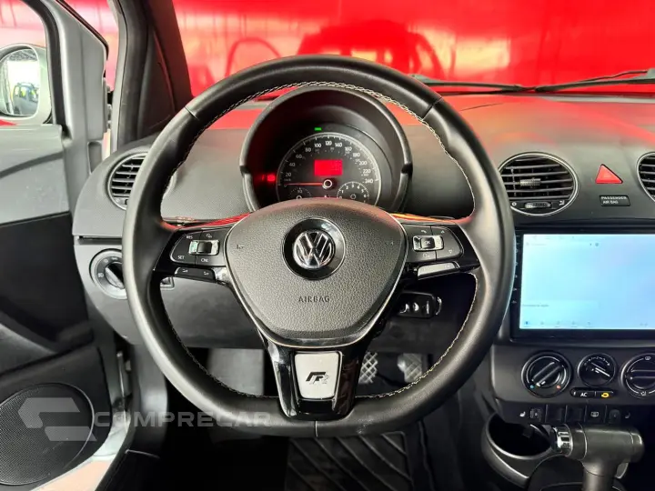 New Beetle 2.0 Mi 8V Gasolina 2P Automático