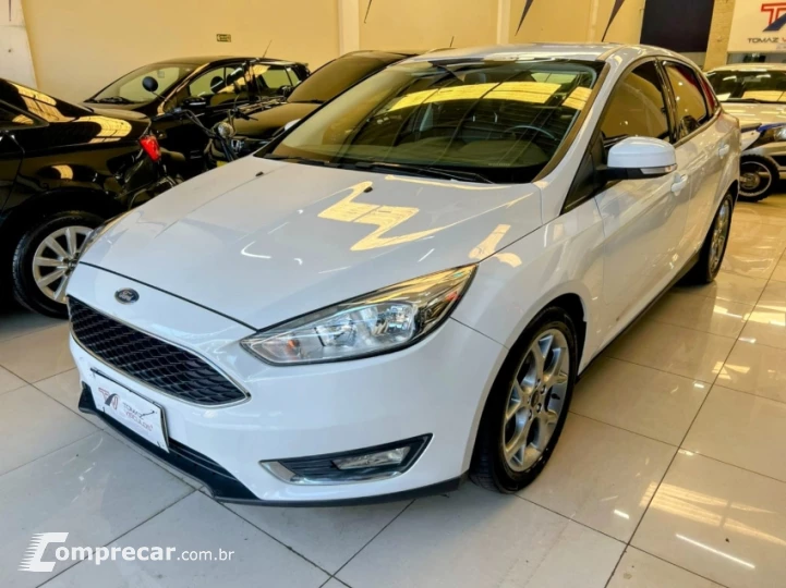 FOCUS 2.0 SE Fastback 16V