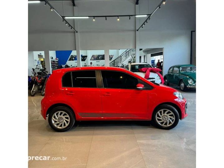 UP 1.0 170 TSI TOTAL FLEX CONNECT 4P MANUAL