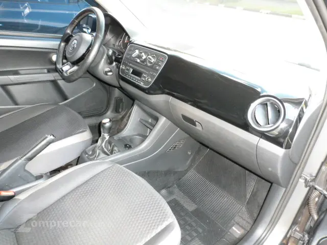 CROSS UP 1.0 TSI 12V