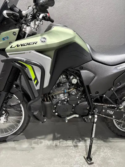 LANDER 250 ABS