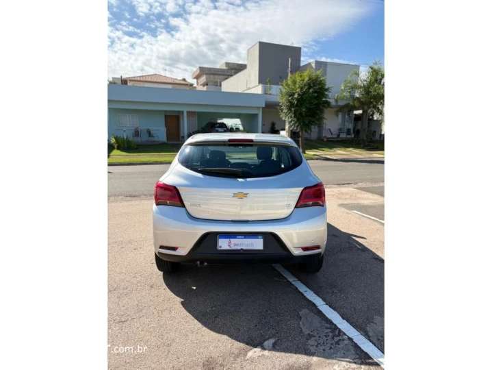 ONIX 1.4 MPFI LT 8V FLEX 4P AUTOMÁTICO