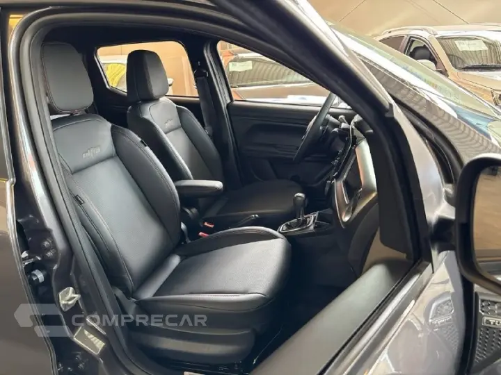 Strada Ultra 1.0 Flex Turbo CD Aut.