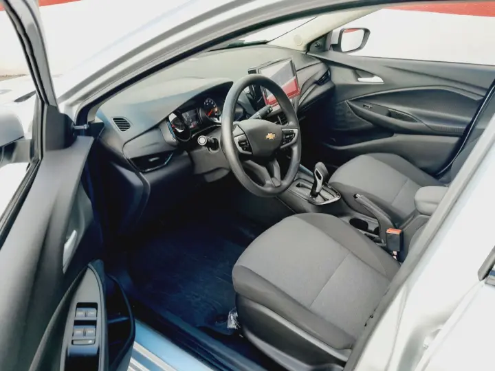 ONIX SEDAN Plus 1.0 12V TB Flex Aut.