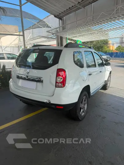 DUSTER Expression 1.6 Hi-Flex 16V Mec.