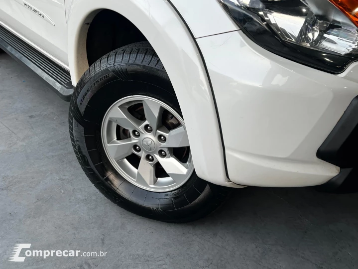 L200 TRITON 2.4 16V TURBO DIESEL SPORT GLS CD 4P 4X4 AUTOMÁT