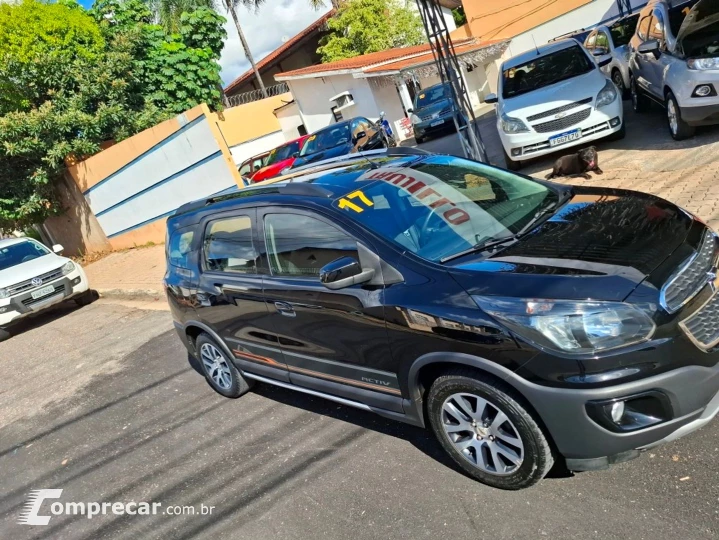 Spin 1.8 Activ 8V Flex 4P Automático