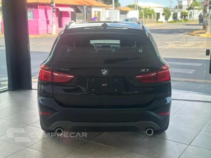 X1 2.0 16V TURBO ACTIVEFLEX XDRIVE25I SPORT 4P AUTOMÁTICO