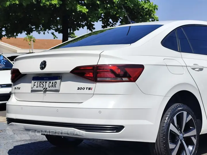 VIRTUS 1.0 200 TSI COMFORTLINE AUTOMÁTICO
