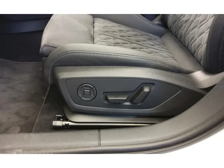 A3 2.0 40 TFSI MHEV SPORTBACK PERFORMANCE BLACK S-TRONIC