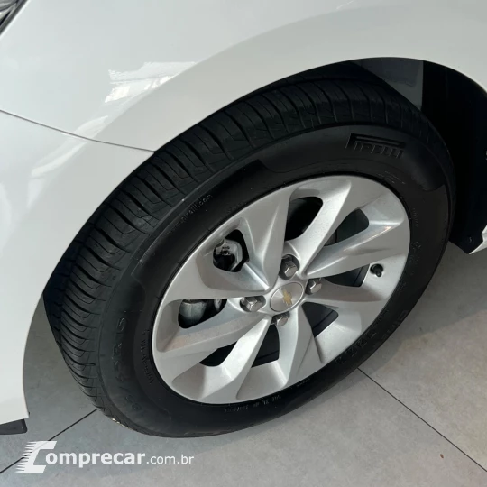 ONIX SEDAN Plus LT 1.0 12V Flex 4p Mec.