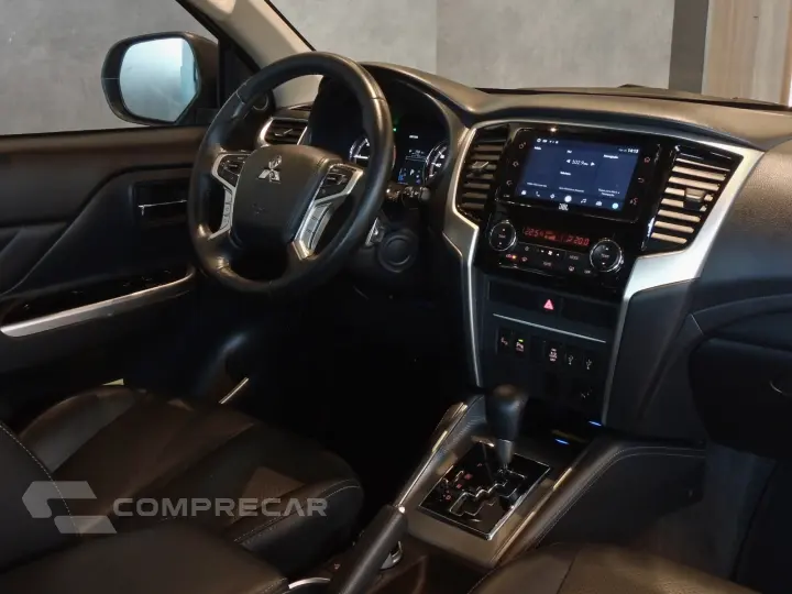 L200 TRITON 2.4 16V Turbo Sport Hpe-s CD 4X4