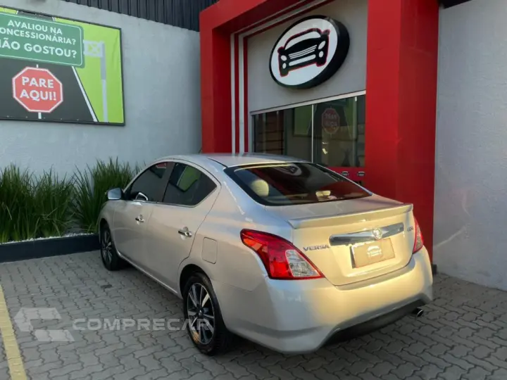 VERSA 1.6 16V FLEXSTART SL 4P XTRONIC