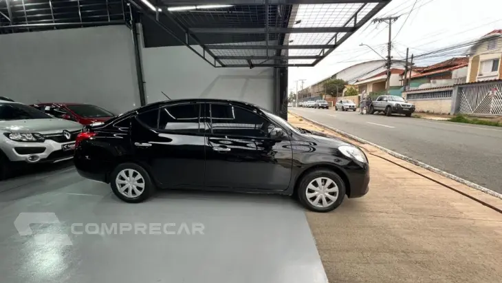 VERSA SV 1.6 16V Flex Fuel 4p Mec.