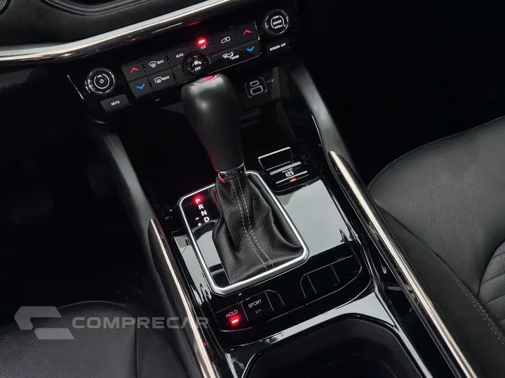 COMMANDER 1.3 T270 TURBO FLEX LIMITED AT6