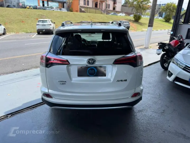 RAV4 2.0 TOP 4x2 16V Aut.