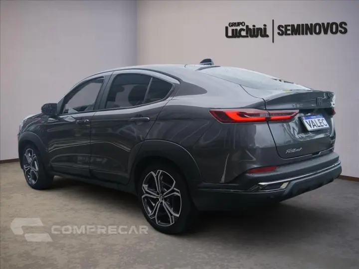 FASTBACK 1.0 TURBO 200 FLEX CVT