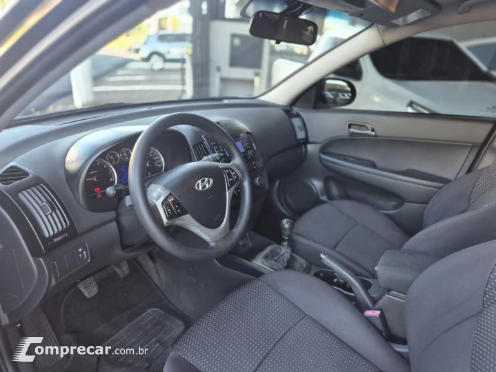 i30 2.0 16V 145cv 5p Mec.