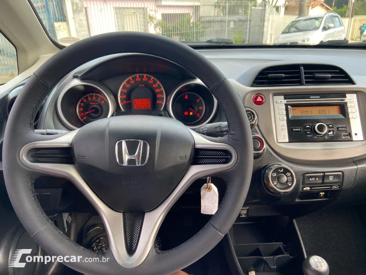 FIT 1.4 LX 16V