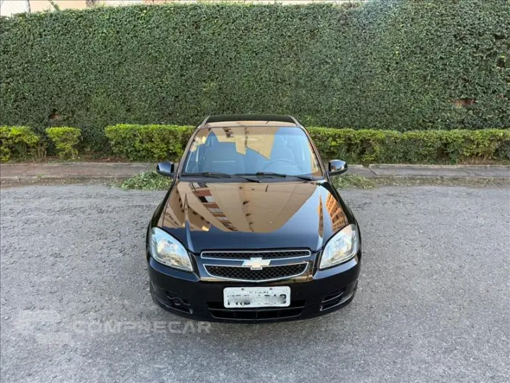 CELTA 1.0 MPFI LT 8V