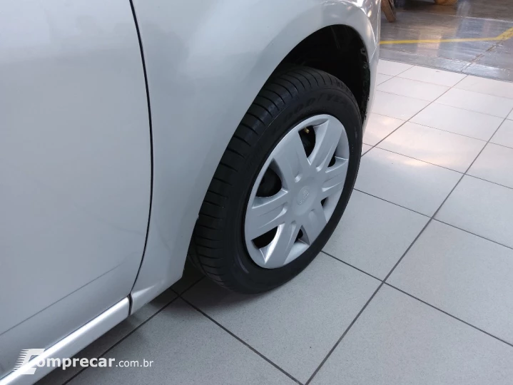 SANDERO 1.0 EXPRESSION 16V FLEX 4P MANUAL