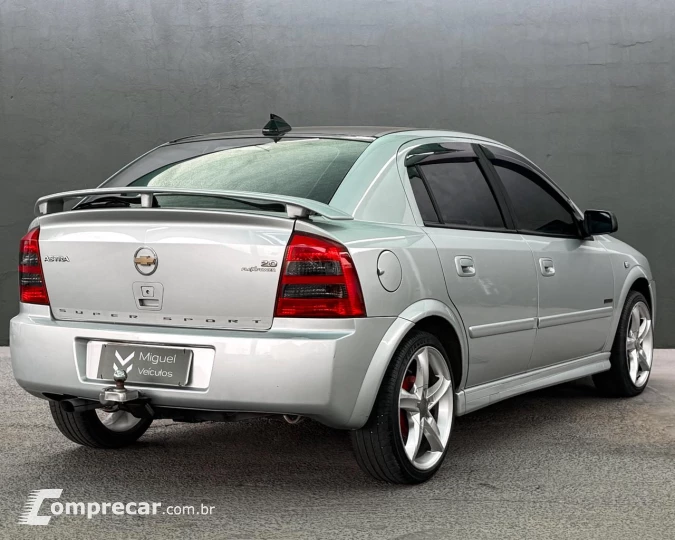 ASTRA 2.0 MPFI Advantage 8V