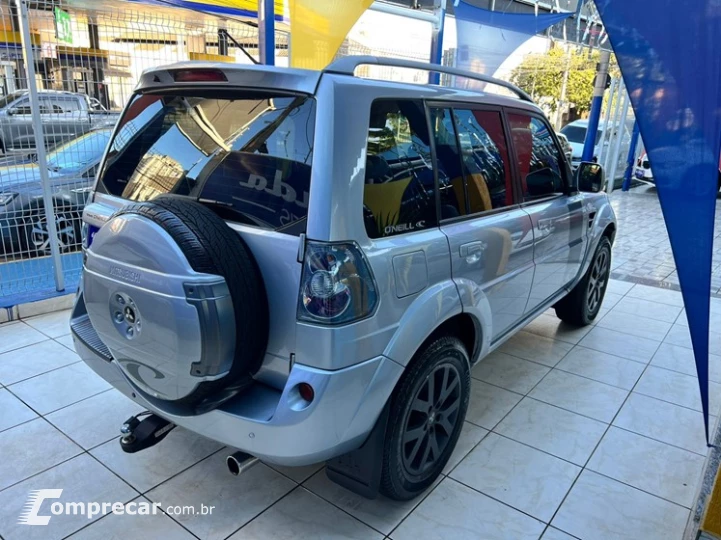PAJERO TR4