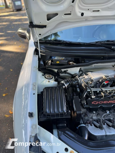 CORSA 1.0 MPFI Wind 8V