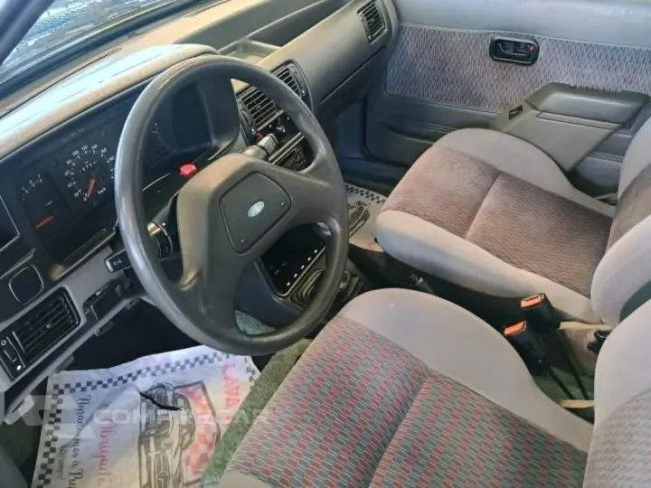 ESCORT 1.8 Guarujá 8V