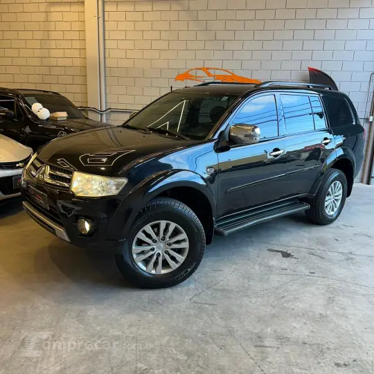 PAJERO DAKAR 3.2 HPE 4X4 7 Lugares 16V