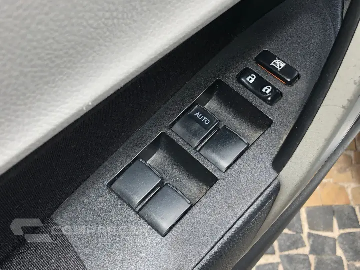 Corolla 1.8 Gli 16V Flex 4P Automático