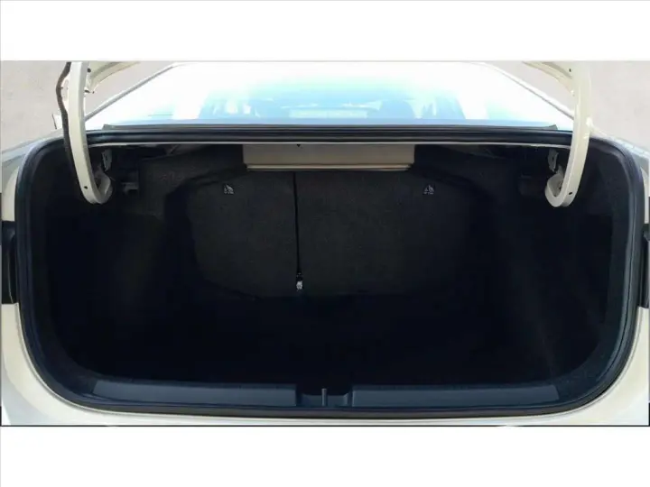 VIRTUS 1.0 170 TSI MANUAL