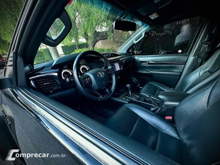 HILUX 2.8 SRX 4X4 CD 16V DIESEL 4P AUTOMÁTICO
