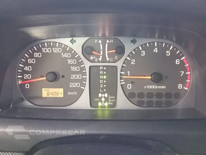 Pajero Tr4 2.0 4X4 16V 131Cv Gasolina 4P Automático