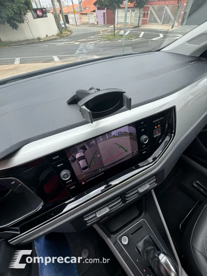 Virtus Highline 200 TSI automático