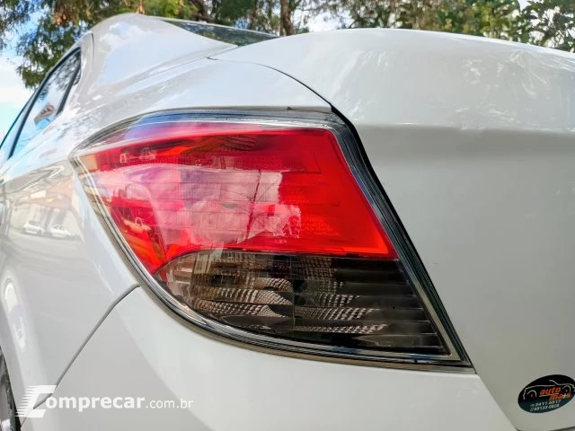 PRISMA - 1.4 MPFI LT 8V 4P MANUAL