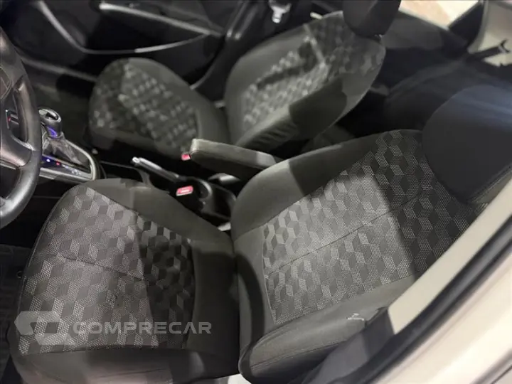 HB20 1.6 Comfort Plus 16V