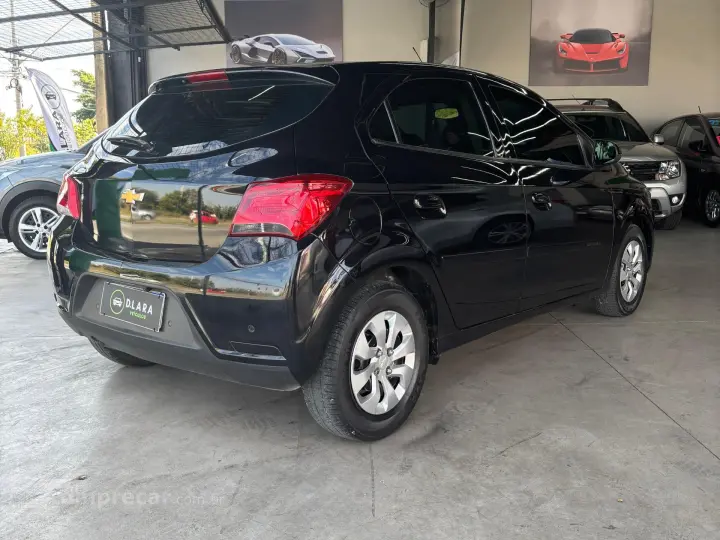 Onix HATCH LT 1.0 8V FlexPower 5p Mec.