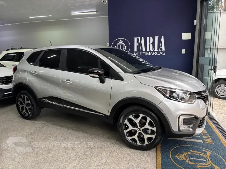 CAPTUR Intense 2.0 16V Flex 5p Aut.