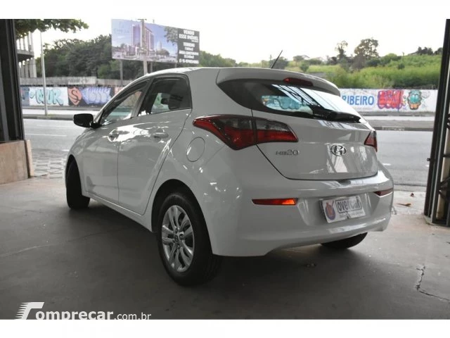 HB20 - 1.0 COMFORT PLUS 12V 4P MANUAL