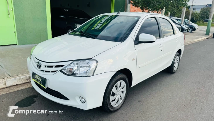 ETIOS 1.5 XS Sedan 16V