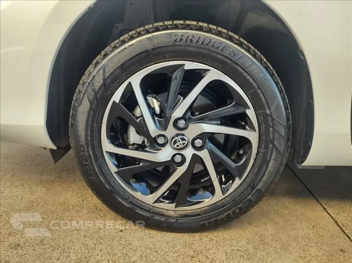 YARIS 1.5 16V XLS