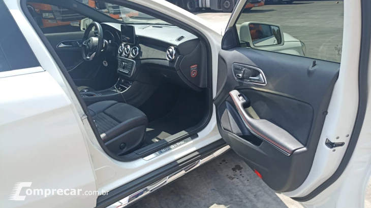 GLA 250 2.0 16V Turbo Sport
