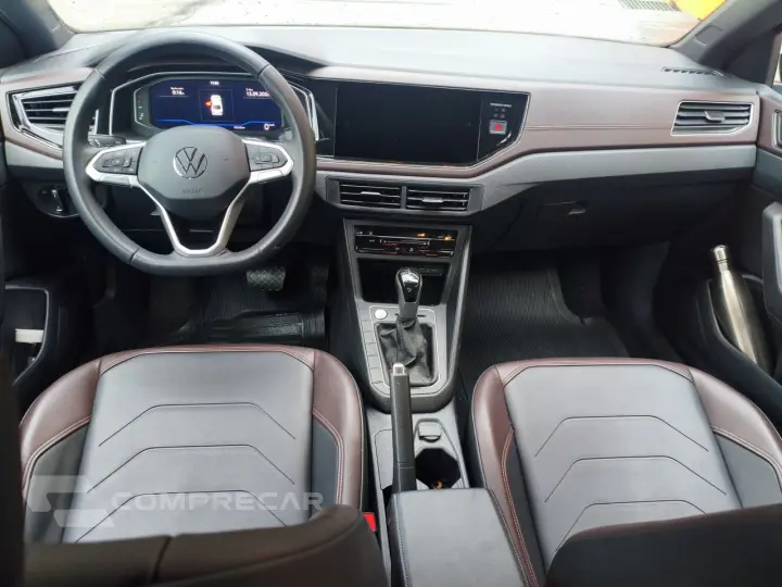 Virtus 1.0 4P 200 TSI FLEX HIGHLINE AUTOMÁTICO
