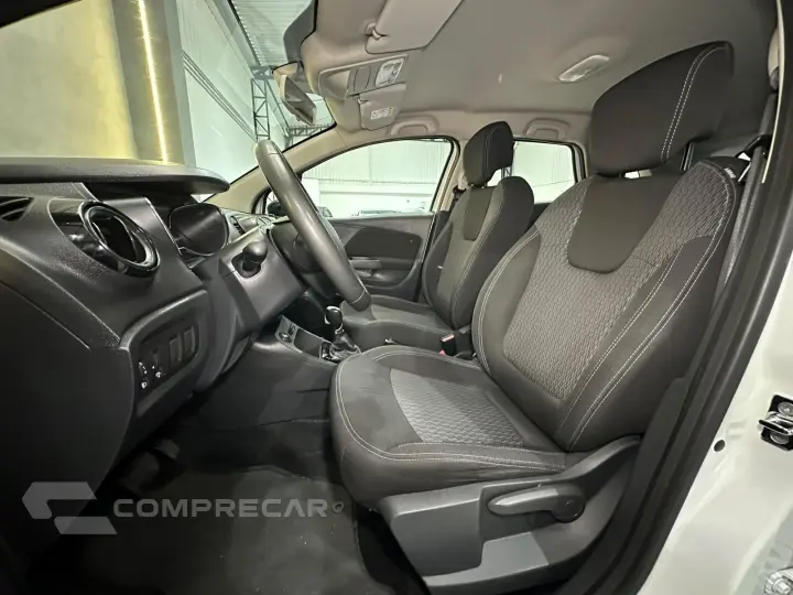 CAPTUR Life 1.6 16V Flex 5p Aut.