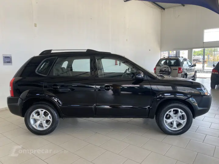 TUCSON 2.0 MPFI GLS 4X2 16V 143cv 2WD