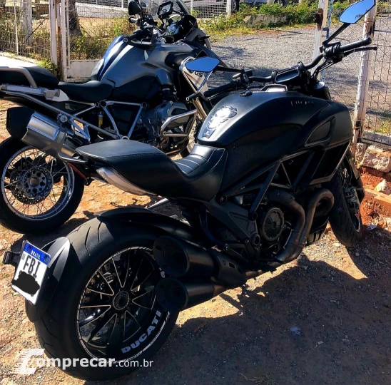 DIAVEL DARK
