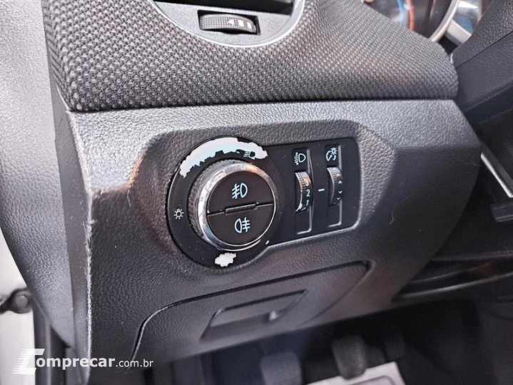 CRUZE 1.8 LT SPORT6 16V FLEX 4P MANUAL