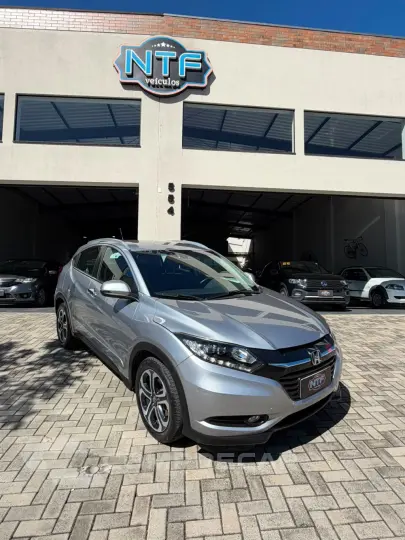 HR-V Touring 1.8 Flexone 16V 5p Aut.
